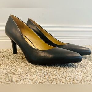 Naturalizer Black Women's Pumps